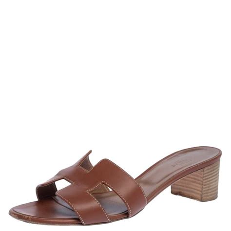 how does hermes sandals fit|Hermes sandals high heels.